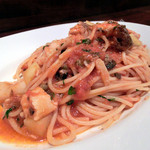 イタリア食堂 MARIA - スパゲティーニ、寒ブリと大根のトマトソース、オレガノ風味