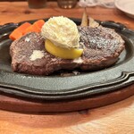 バンガイズ - リブロースステーキ1/2ポンド＋ガーリックバター