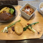 カヴァロ - 洋食セット・雑穀ご飯(少なめ)