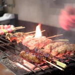 やきとり 正や - 炭火焼き中