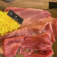 焼肉 しゃぶしゃぶ 石田屋。 北野坂店 - 