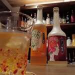 カフェとバー カリチータ - 