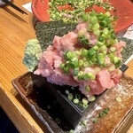 マグロと炉端 成る - 