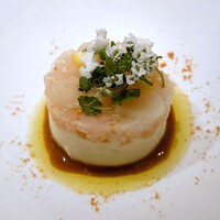 マンサルヴァ - Stagione 季節のコース：〈冷前菜〉白アスパラ・牡丹海老・レモン