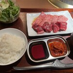 焼肉ホルモン 山水縁 - 