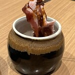 国産牛焼肉食べ放題 肉匠坂井 鈴鹿店 - 壺漬け焼肉