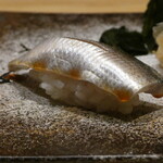 鮨 つきうだ - コハダ