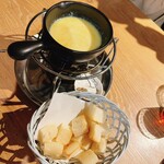 チーズ料理レストラン VOLENTE-048 - 