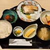 Azabu Amishiro - 一汁五菜 あみ城の昼膳 ぶり炭火焼 (2000円)