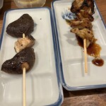 豚骨拉麺酒場 福の軒 - 椎茸、皮