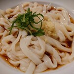 Menkoubou Kitano - 令和6年4月 ランチタイム(11:30〜14:30)
                      うどん定食 税込830円
                      ぶっかけうどん、サバとゴボウのかやくご飯、小鉢、漬けもの