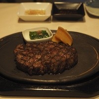 瀬里奈 本店 - 炭火焼ステーキ特選牛ヒレ