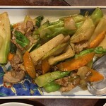 Ajia Shokudou Saigon - つぼみ菜と豚肉のオイスター炒め