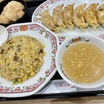 餃子の王将 - 料理写真:炒飯セット