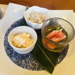 Kani Raku - 蟹味噌・蟹飛び子和え・蟹土佐酢かけ