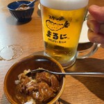 Kushi Tempura Tonikomi Sutando Maruni - 生ビールとお通しのカレー
