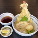 Honkaku Teuchi Udon Tomosaku - 