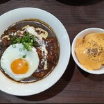 Crarepo Village - クラレポうどん(目玉焼き)・チーズライス