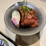 牛刺しと焼肉 仔虎 - 