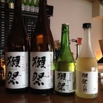 Qrif - 獺祭あります！獺祭飲み比べセットなどもできます。