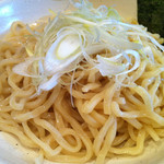 麺アップ（魚介豚骨つけ麺）