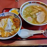 そば処 もりのや - カツ丼とラーメン