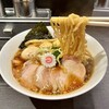横浜中華そば 維新商店 本店