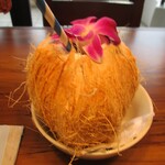 Blue Water Shrimp & Seafood - ココナッツウォーター