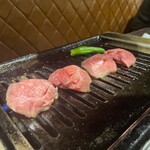 黒毛和牛とタンとハラミ 焼肉ごりちゃん - 