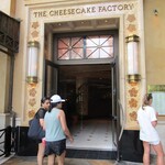 The Cheesecake Factory - 入口