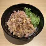 地鶏と蟹 中華そば 礎 - 