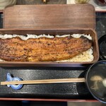 鰻と炭火焼とよ長 - 