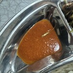 インド料理 ガンダァーラ - 冷たいカレーソースみたいな