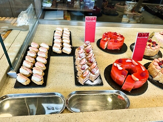 向山製作所大玉ベース（OTAMA BASE） - 本宮（パン）の写真