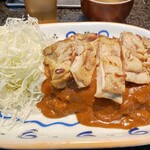 カレーとハンバーグの店　バーグ - チキンソテーカレー