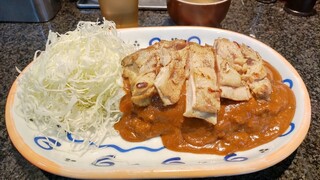 Kare To Hambagu No Mise Bagu - チキンソテーカレー