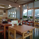 Tsuru No Minato - 店内