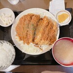 肉酒場 とろっと - 