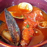 ラ・ポルタブルー - ムール貝、あさり、海老から海のエキスがたっぷりと溶けだした絶品スープ