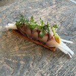 レヴォ - 日見産の真鯵、独活、オリーブ。鯵が新鮮！