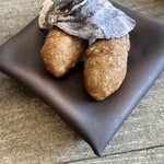 レヴォ - 牡蠣のフリット、ふわふわ、サクサク！