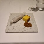 242792793 - 