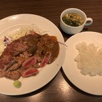 Quatre lapin - ステーキランチ