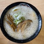 東京環七ラーメン じょっぱり - 背脂が凄い！