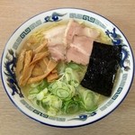 しおラーメン（700円）