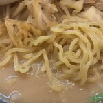 北海道らーめん おやじ - 麺アップ