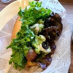 CAFÉ　umie - ガァカ・モーレ