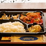 Waizuderi - 日替わり弁当 500円 種類が豊富にありました。