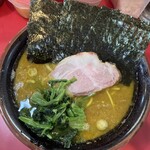 家系ラーメン とらきち家 - 