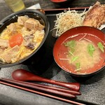 鶏味座 - 親子丼　軍鶏